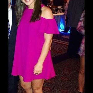 Pink/fuchsia flowy shift dress w/ cutout shoulders